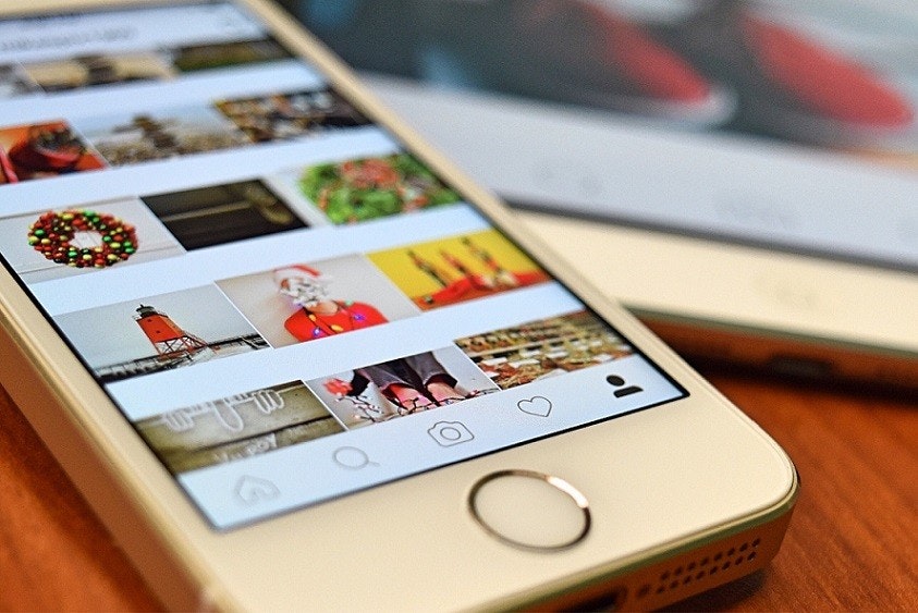 Carrying out product research on Instagram for product recommendations