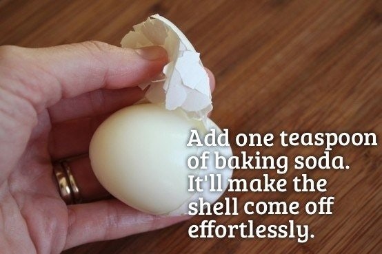How to Remove an Eggshell